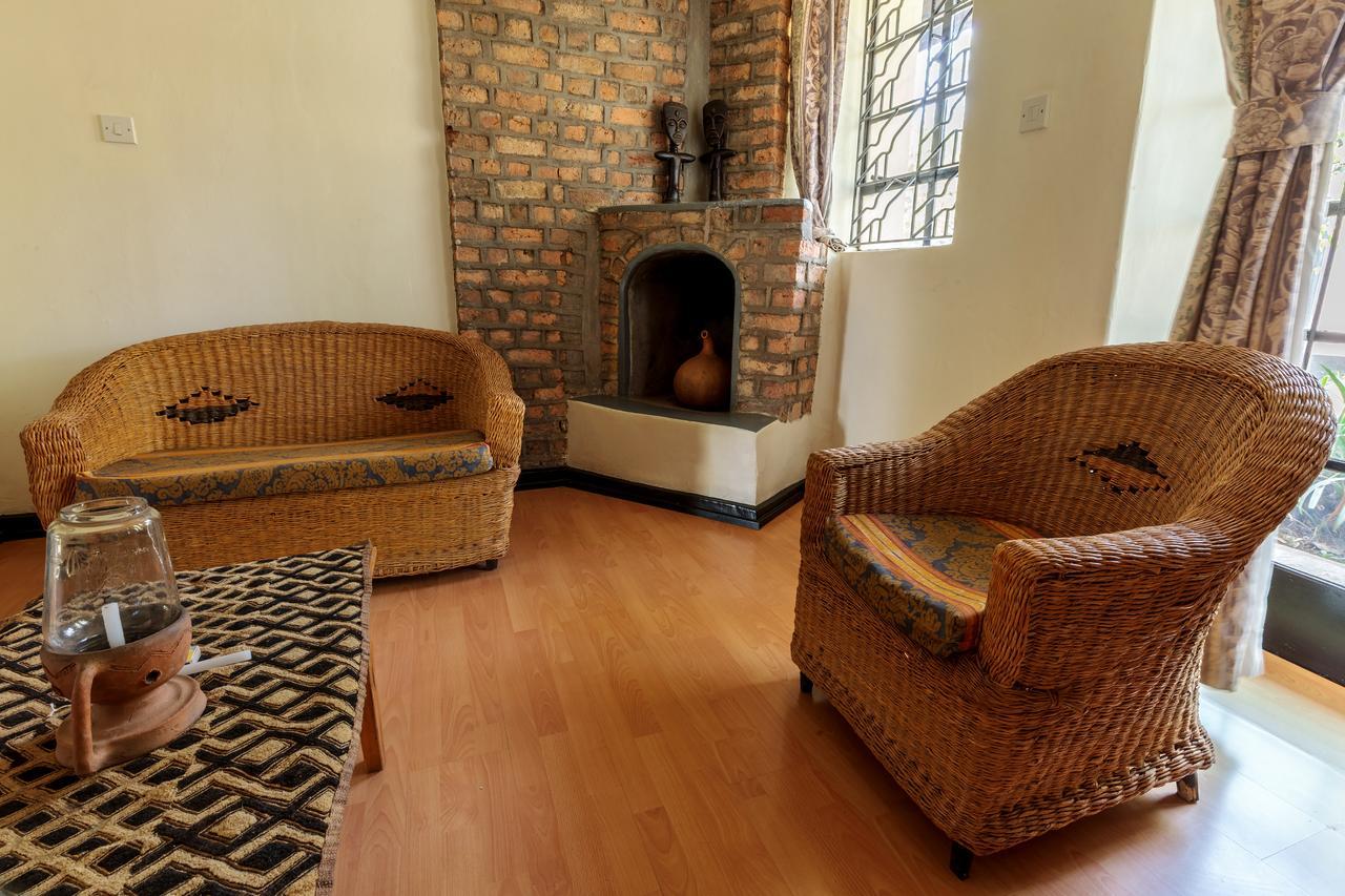 Travellers Rest Hotel Kisoro Exteriér fotografie